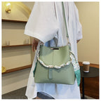 Fashion Big Bag Casual Women's Bag Fashion Retro Characteristic Messenger Bag Silk Scarf Portable Bucket Bag