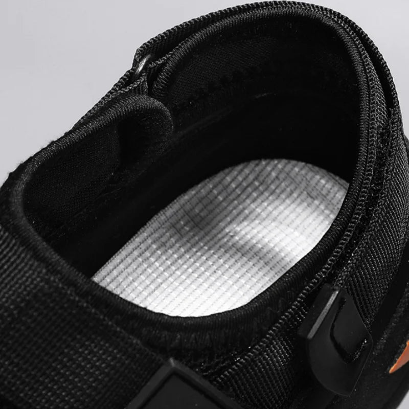 Fashion Hollow Men Sandals Summer Mens Casual Shoes Non-slip Platform Sneakers New Mesh Versatile Breathable Beach Sports Shoes