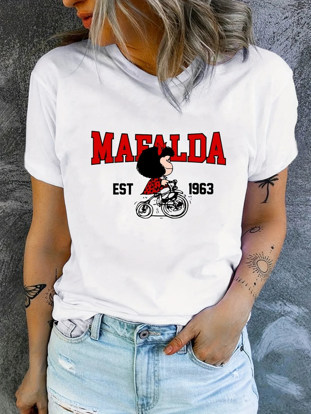 MAEALDA Women's Fashion Black T-Shirt - "Mafalda EST. 1956" Graphic Casual Slim Fit Short Sleeve Crew Neck Top Ideal for