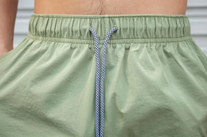 Summer new Men Light Weight Thin Short Pants Running Squat Fitness Shorts Men GYM Wear Quick-drying Beach Drawstring Shorts