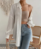 Drop shoulder button beach wave pattern white shirt suitable for women in spring, summer and autumn