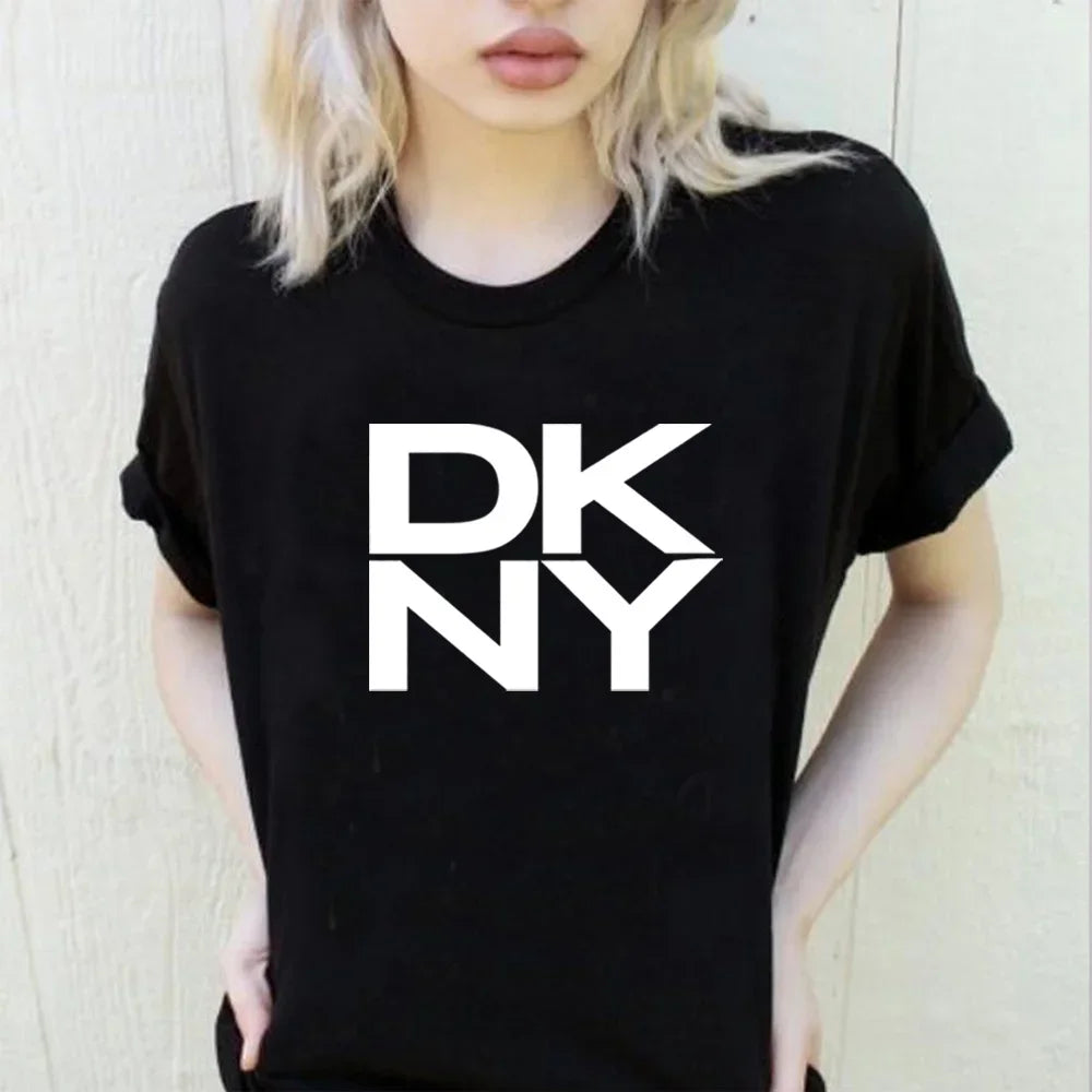 Donna DK Karan NY Graphic Tee COOL Graphic Tee Vintage Aesthetic Tees Funny Streetwear Women Shirt Kawaii Harajuku Tops
