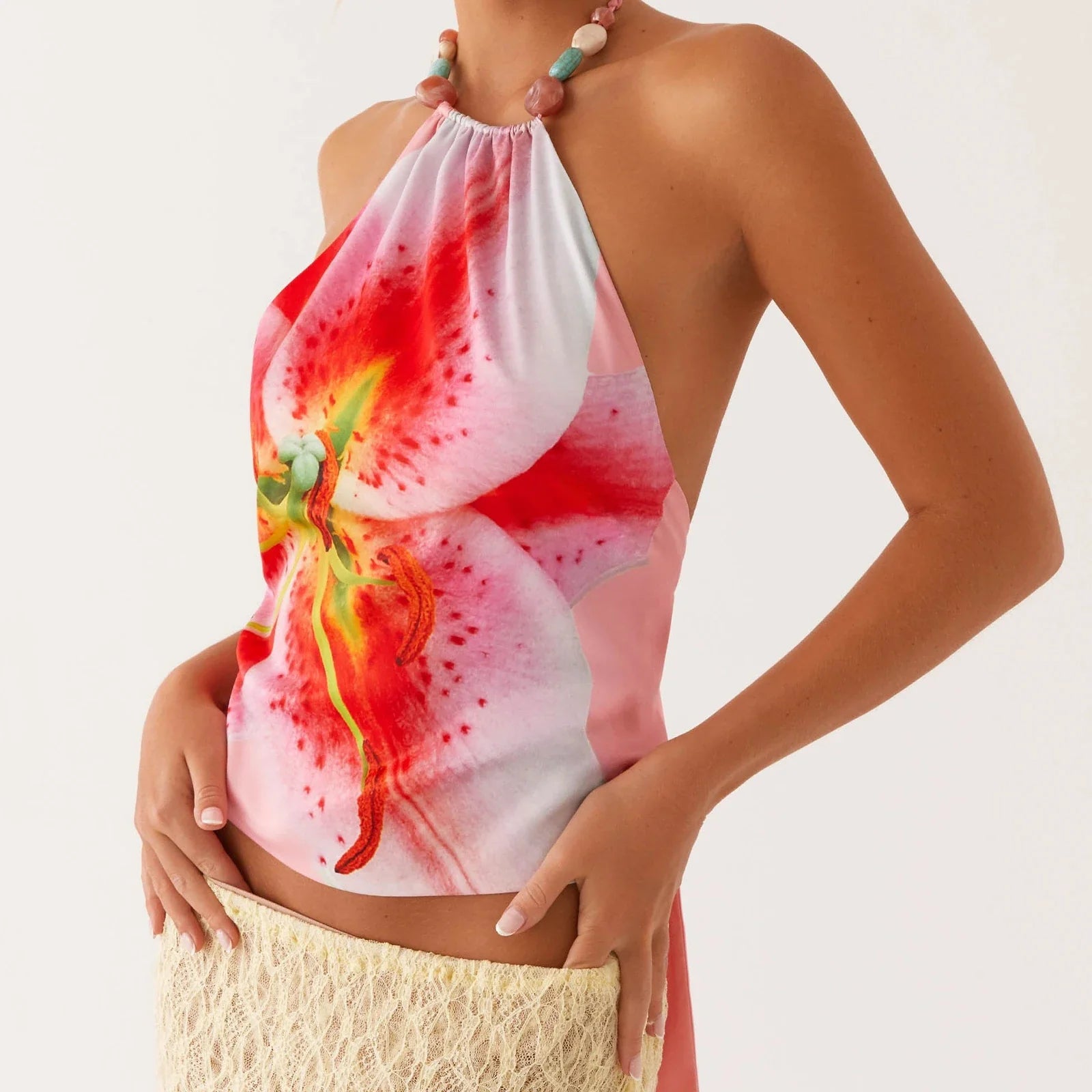 Floral Print Halter Neck Crop Top with Tie-up Detail and Open Back Sleeveless Summer Streetwear for Women