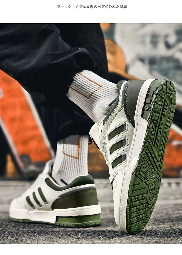 New lace-up breathable sports casual shoes for women classic low top student round head non-slip shoes for men