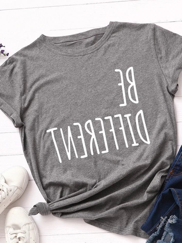 Be Different Upside Down Letter Print T Shirt Women Short Sleeve O Neck Loose Tshirt Women Causal Tee Shirt Tops Camisetas Mujer