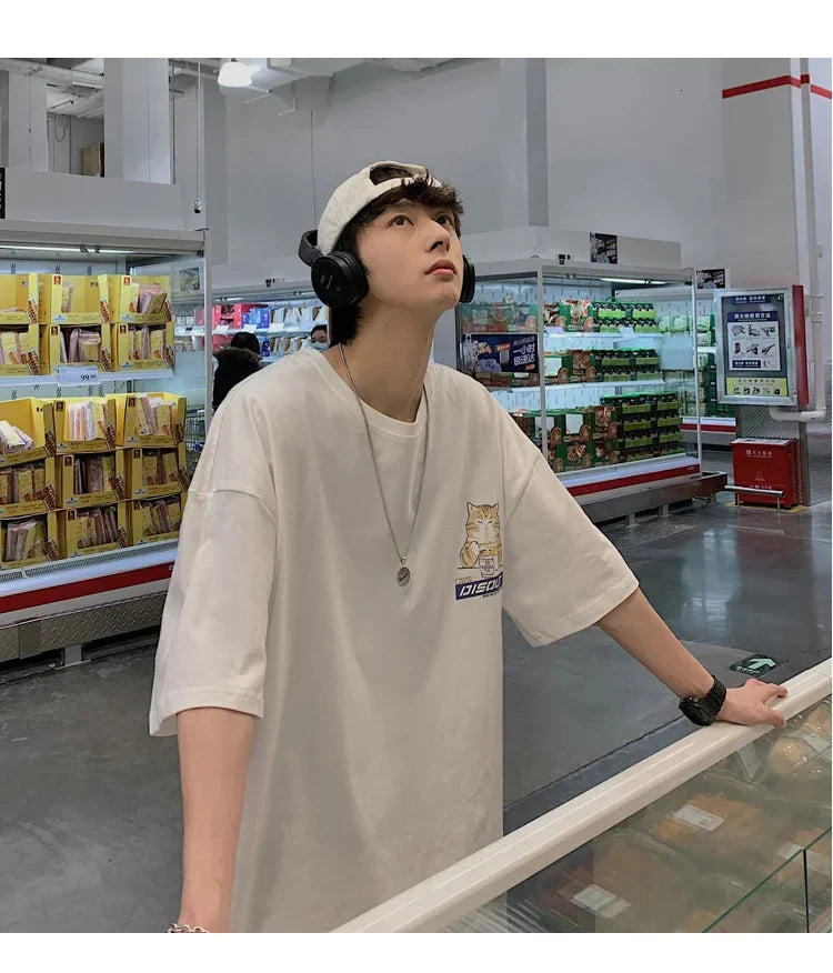 Harajuku Cat Cartoon Eating Noodles Graphic Men Women Tshirts Casual Short Sleeve Tees Japan Style Oversized T Shirt Clothing