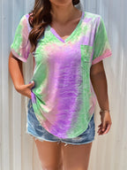 Trendy Plus Size Women's Tie-Dye V-Neck T-Shirt with Short Sleeves and Front Pocket for Casual Summer Wear