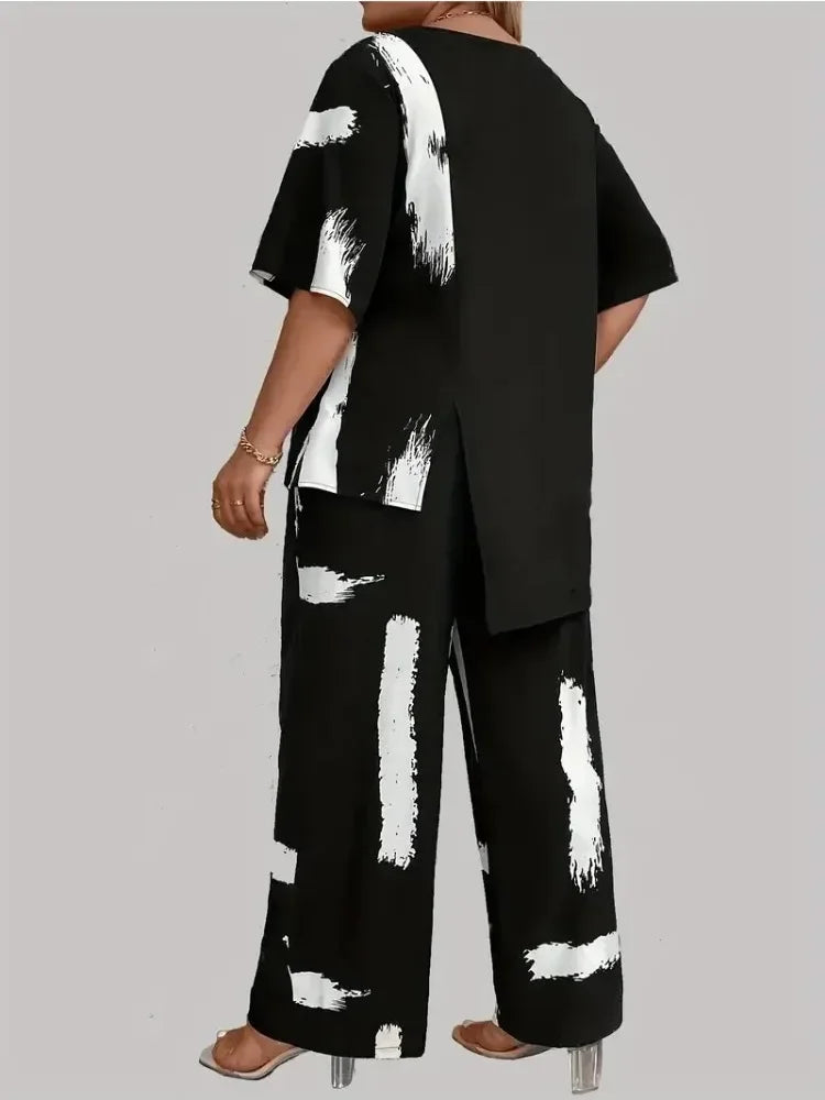 Womens Plus Size Brush Print Elegance Short Sleeve Round Neck Split Top & Matching Pants 2 Piece Outfit Set