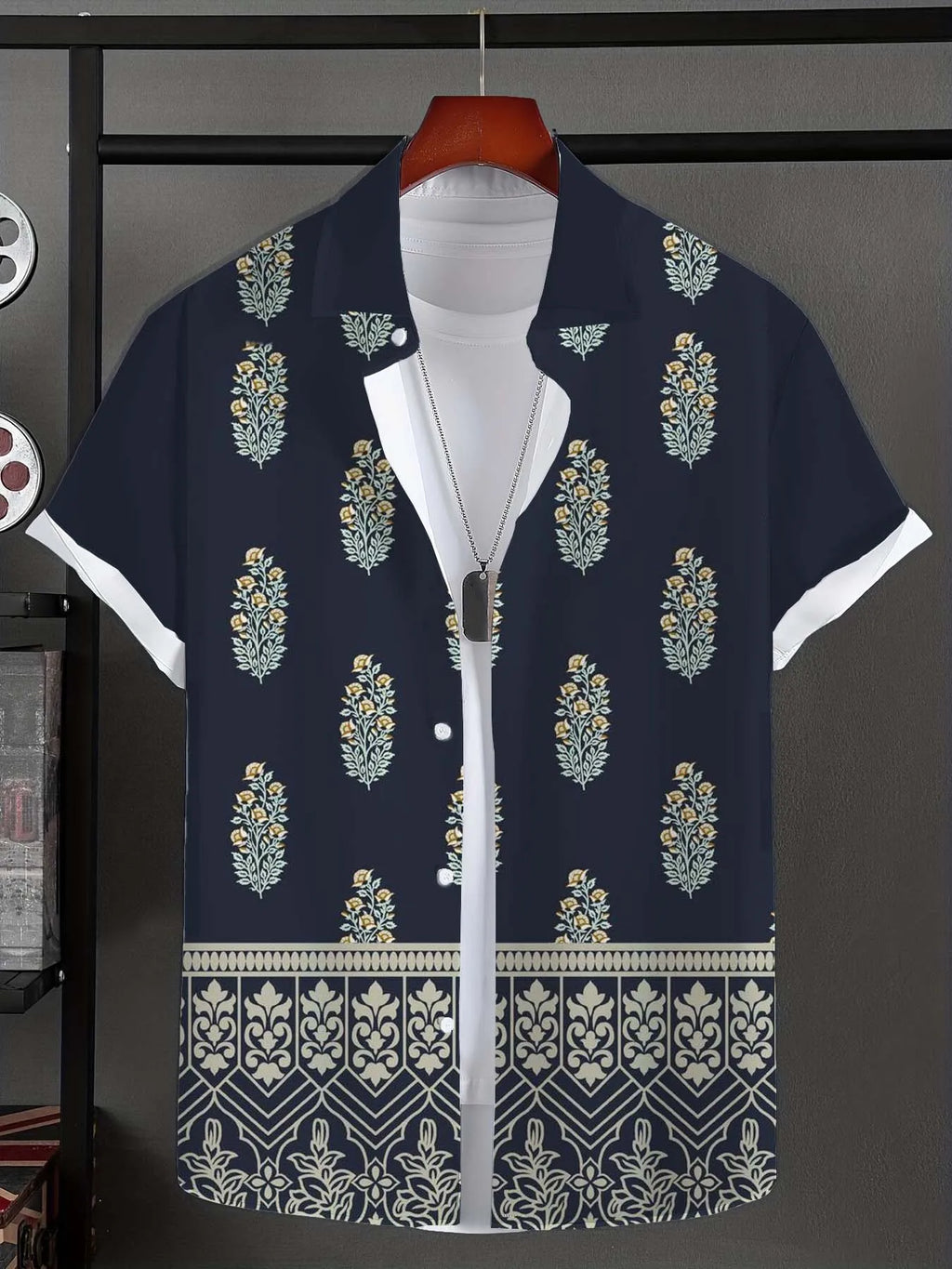 Hawaiian Ethnic pattern design 3d Printed  Mens Shirt Summer Casual Printed Short Sleeve Beach Hawaiian Tops Men's Clothing