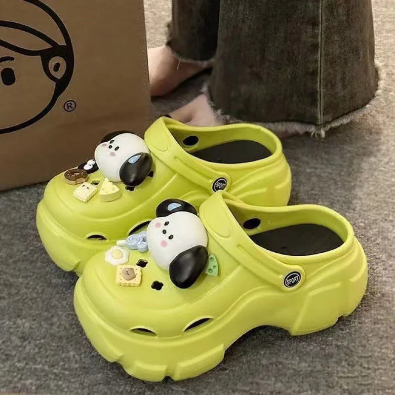 Women Sandals Cartoon Cute Dog Platform Hole Shoes Female Stepping on Poo Feeling Beach Shoes Summer 2024 New Slippers Wholesale