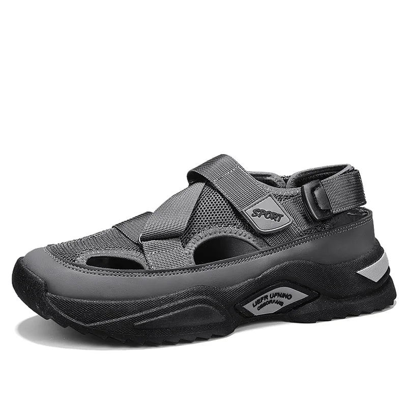 Fashion Hollow Men Sandals Summer Mens Casual Shoes Non-slip Platform Sneakers New Mesh Versatile Breathable Beach Sports Shoes