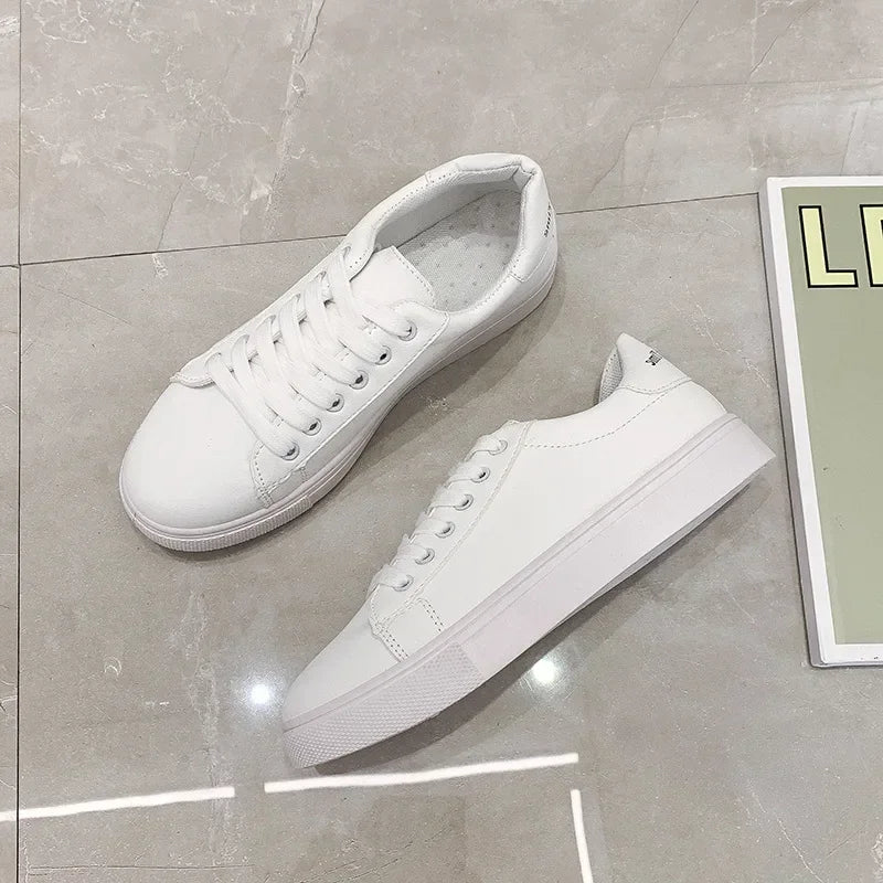 Trendy and minimalist 2025 white shoes, new spring and autumn fashion classic versatile student casual sports flat shoes