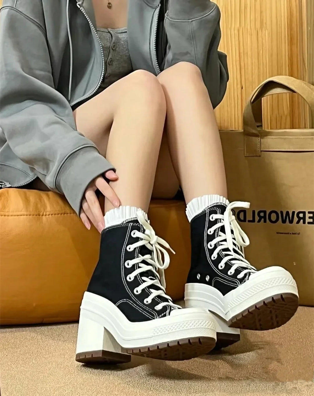 Women Platform Sneakers Canvas Shoes Personalized Luxry Heels Skateboard Lace Up Casual Fashion Outdoor Sneakers Plus Size 36-42