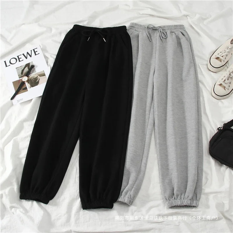 Women's Autumn Winter Casual Sports Loose Slimming Versatile Fleece-lined Outerwear Straight-leg Cuffed Pants Carrot Sweatpants