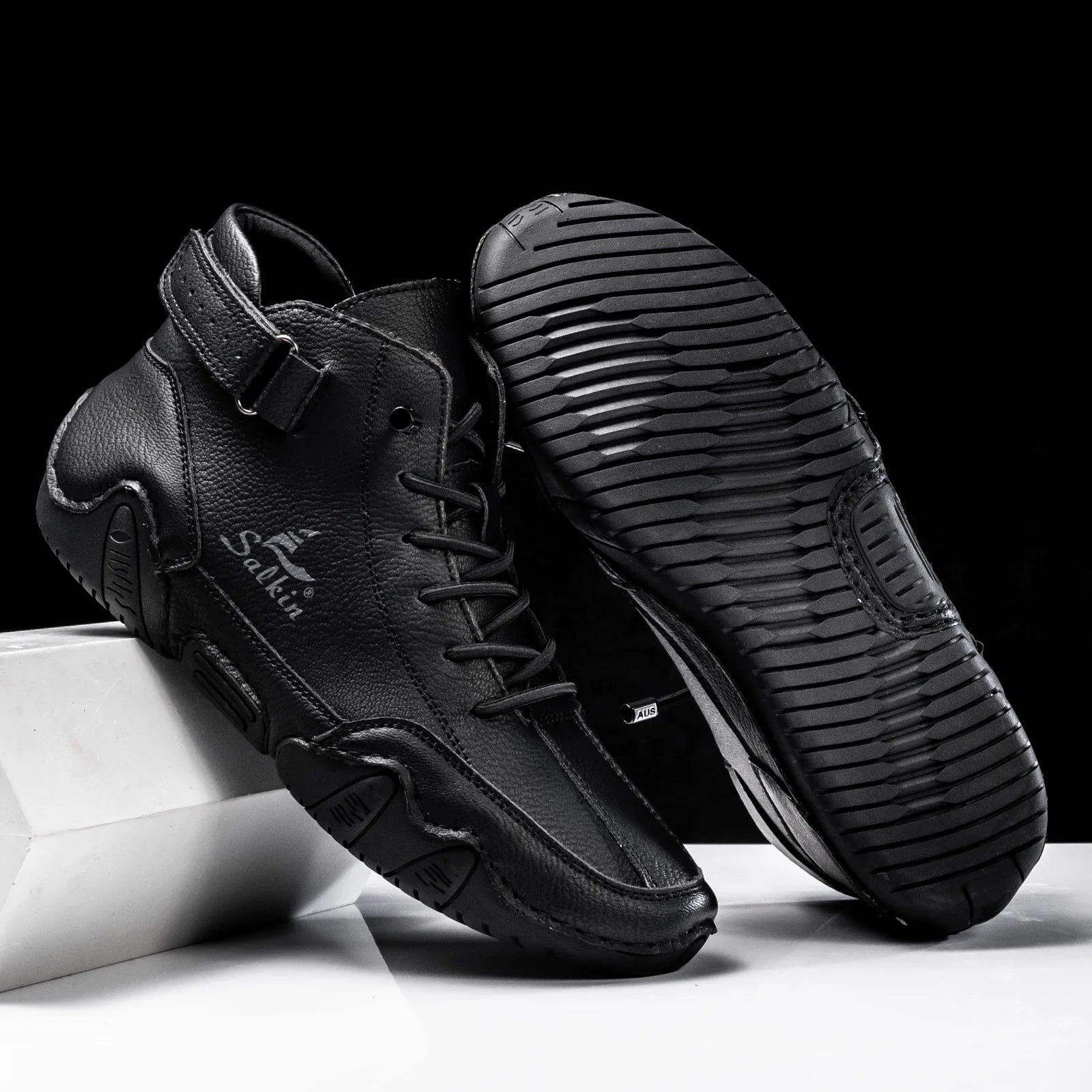 New 2025 Handmade Men Boots Design Sneakers Man Outdoor Casual Leather Men Shoes Ankle Boots Fall Breathable Hot Sale