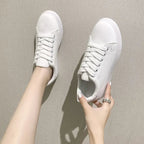 Trendy and minimalist 2025 white shoes, new spring and autumn fashion classic versatile student casual sports flat shoes