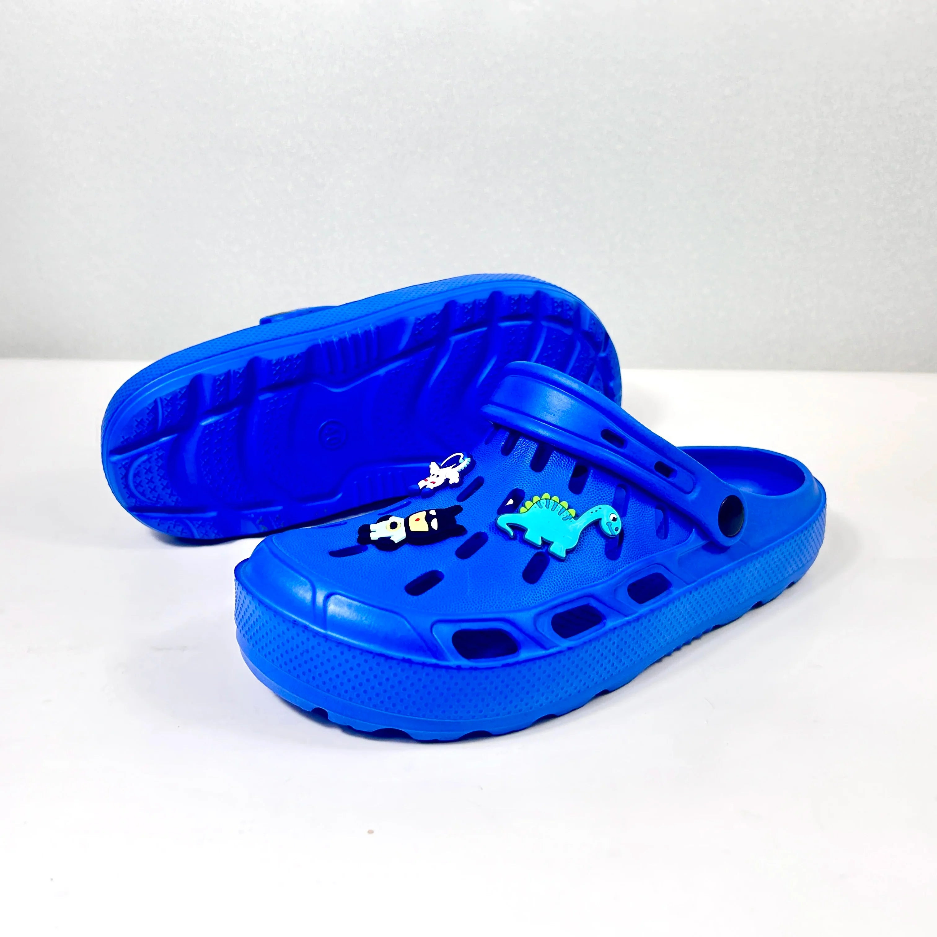 Men's Casual Closed Toe Slide On The Platform EVA Clogs Outdoor Non-slip Hollowed-out Multi-Functional Beach Shoes Boys Sandals