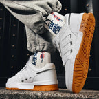 New lace-up breathable sports casual shoes for women classic low top student round head non-slip shoes for men