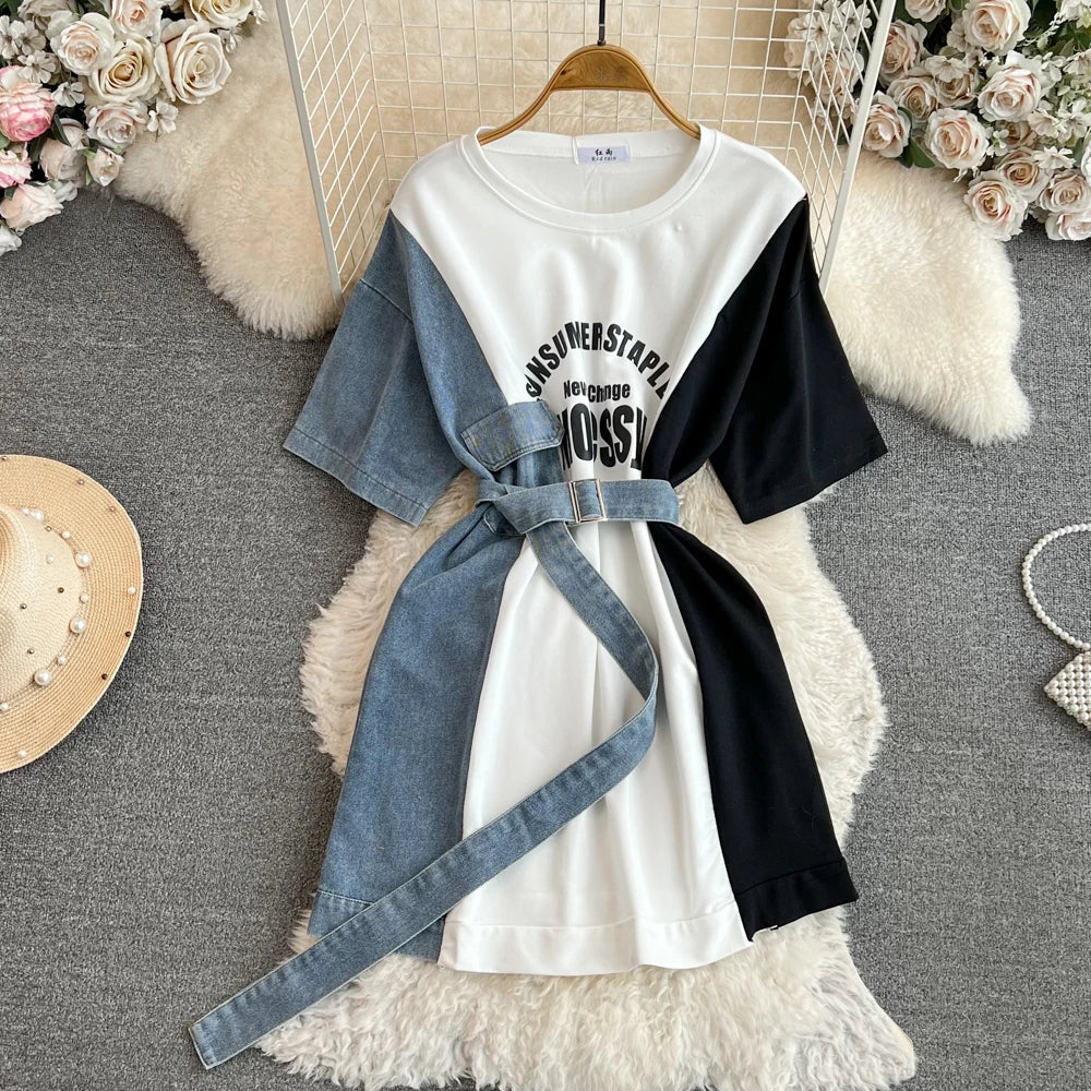 XFPV 2025 Summer Fashion Short Sleeve Round Neck High Waistband Slim A-line Denim Printed Patchwork Dress For Women SM11498