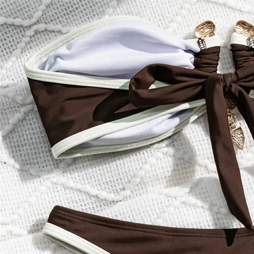 White Bandeau Bikinis Sets Woman Sexy Swimsuit Contrast Color Metal Buckle Swimwear High Cut Bathing Suit Brazilian Bikini Mujer