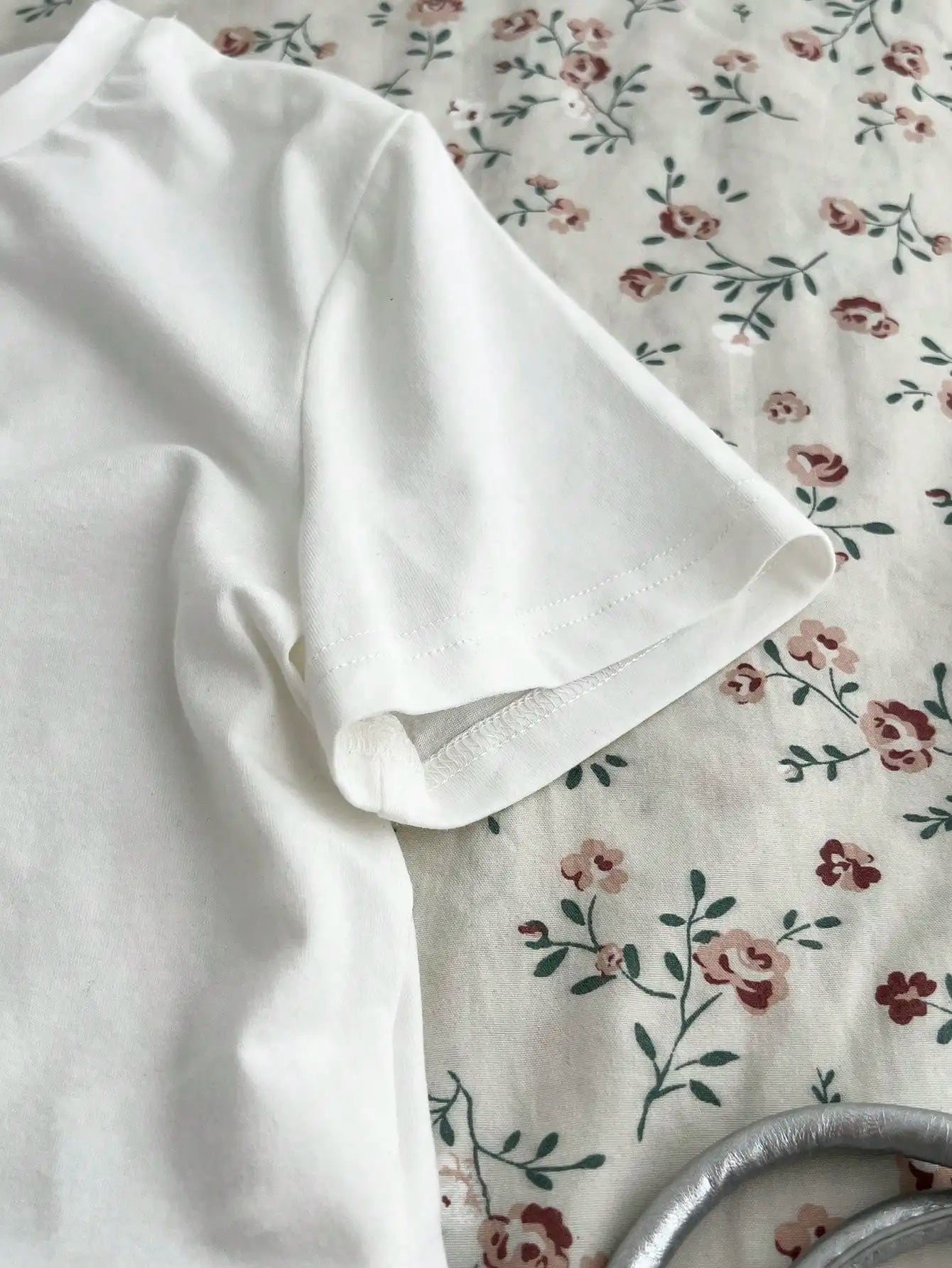 Women short Sleeve T Shirt  summer Solid Slim Fit Casual Shirts Female Pullovers Basic Tee  Clothes Street wear Crop Tops