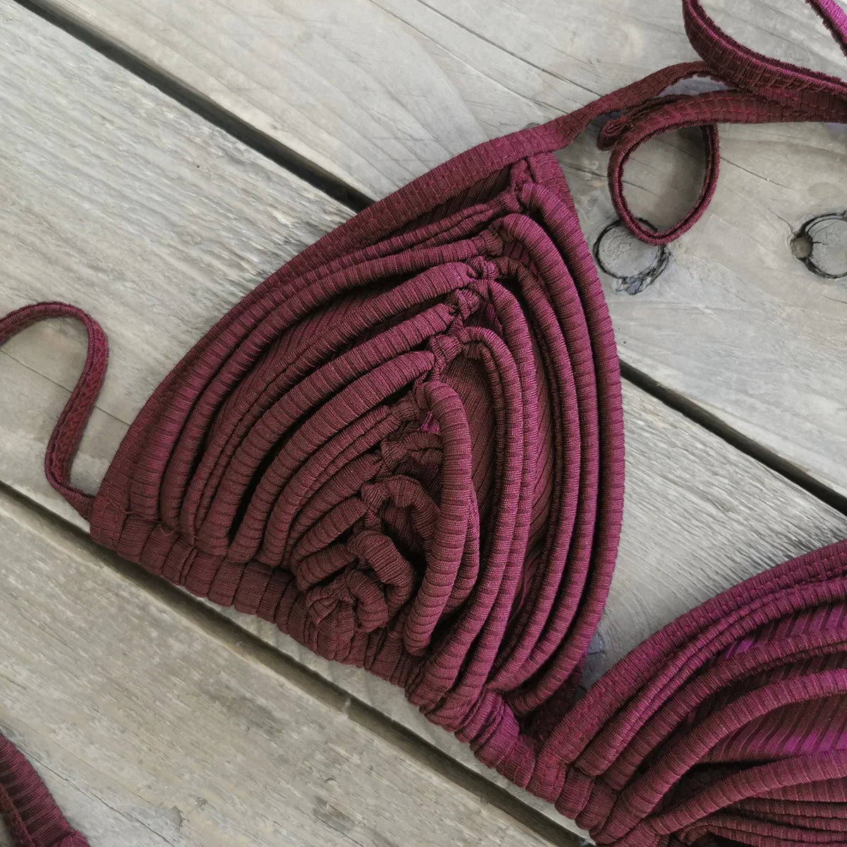 Comfortable Brazilian G-String Swimwear Bandage Stripes Trim Halter Female Bikini Set 2024 New Fashion Chest Pad Beachwear