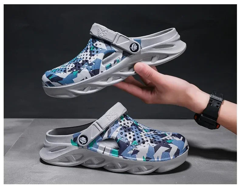 Flat Sandals Men Shoes EVA Slippers Garden Platform Sandals Man Summer Sandals New Male Sneakers Outdoor Flip Flops Home Clogs