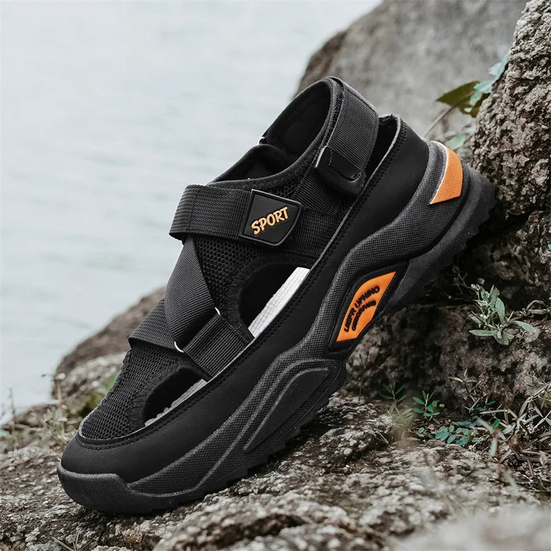Fashion Hollow Men Sandals Summer Mens Casual Shoes Non-slip Platform Sneakers New Mesh Versatile Breathable Beach Sports Shoes