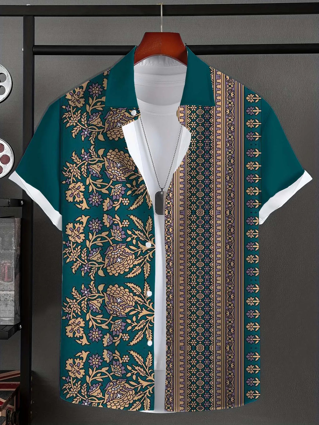 Hawaiian Ethnic pattern design 3d Printed  Mens Shirt Summer Casual Printed Short Sleeve Beach Hawaiian Tops Men's Clothing