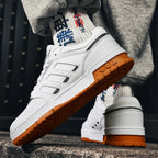 New lace-up breathable sports casual shoes for women classic low top student round head non-slip shoes for men