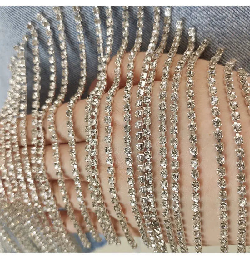 Chain Jeans Women's 2022 Summer New High Waist Slim Sexy Shorts Heavy Beading Ladies Denim Shorts Women Fashion