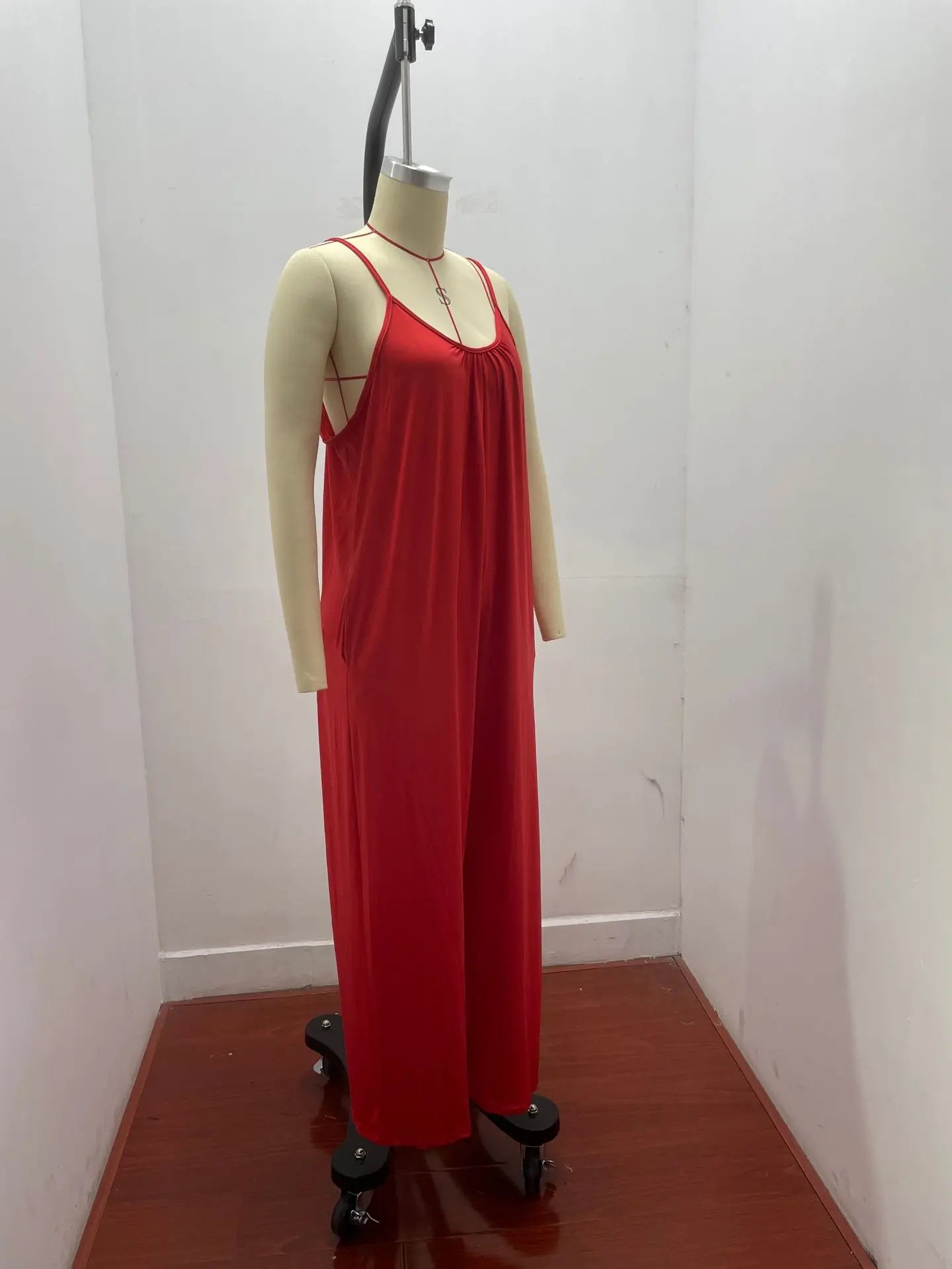 European and American Suspender  Women's 2023 Summer New Foreign Trade Tolid Color Pocket Casual Jumpsuit