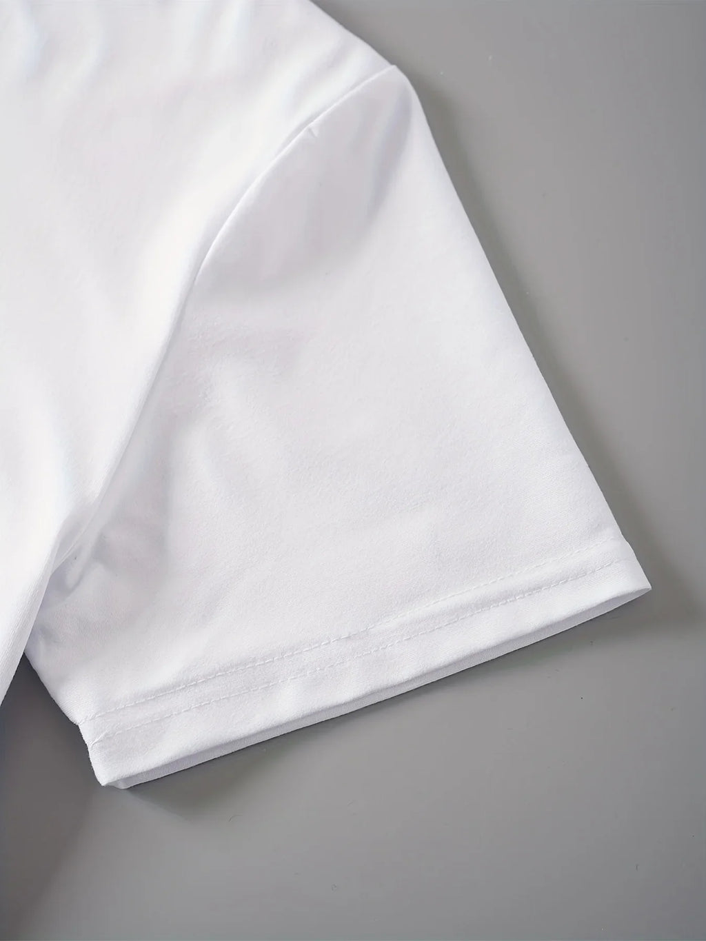 MAEALDA Women's Fashion Black T-Shirt - "Mafalda EST. 1956" Graphic Casual Slim Fit Short Sleeve Crew Neck Top Ideal for