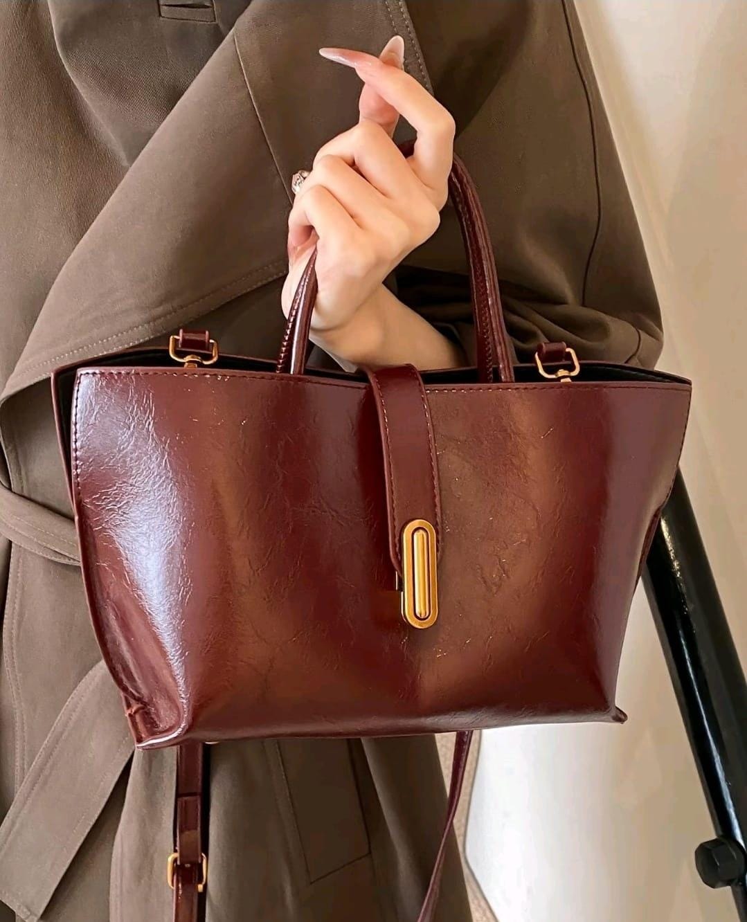 Vegan Leather Tote Bags for Women Y2K Trendy Large Vintage Hobo Purses Shoulder Handbags